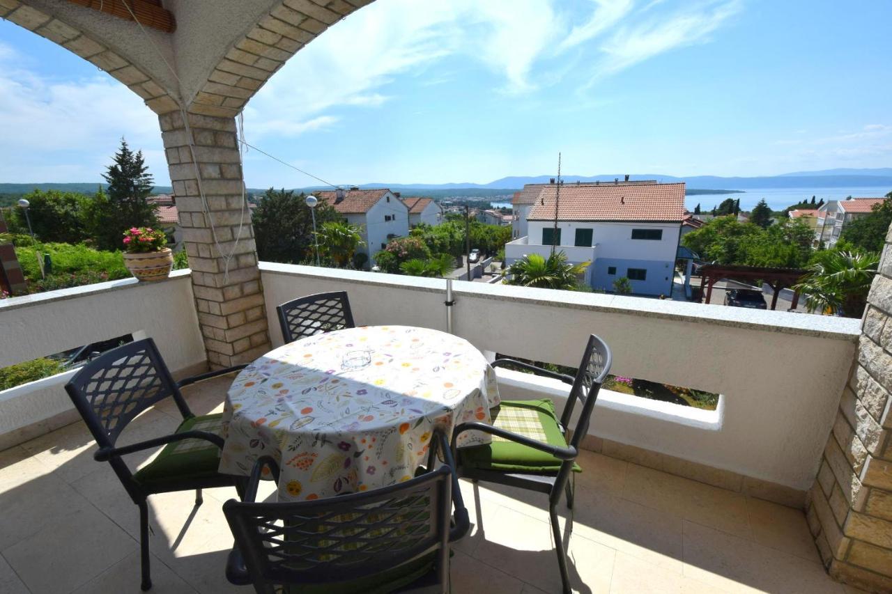 Apartment Mila Малинска Экстерьер фото