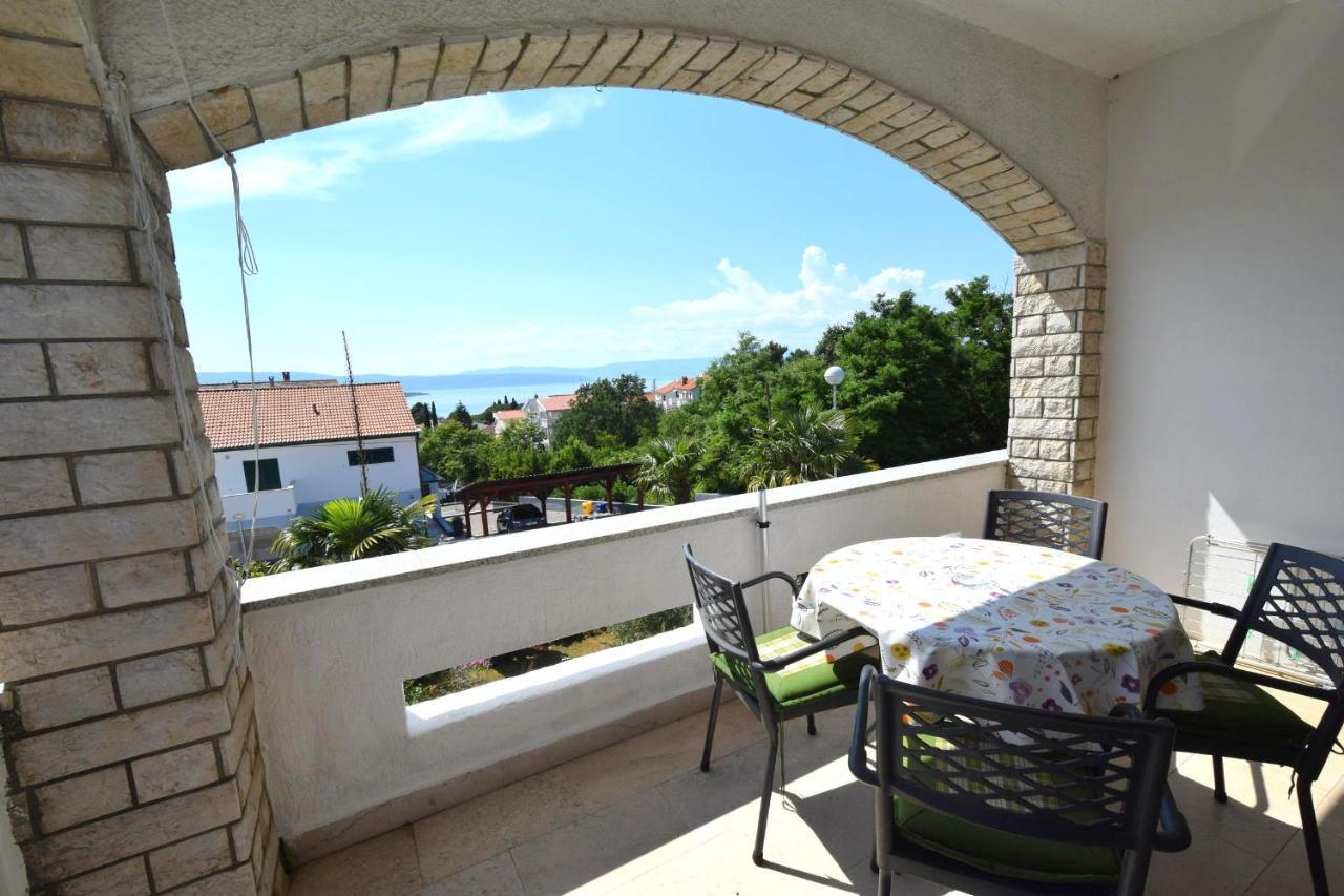 Apartment Mila Малинска Экстерьер фото